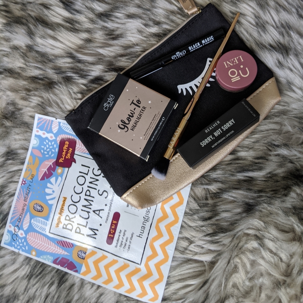 Ipsy bag